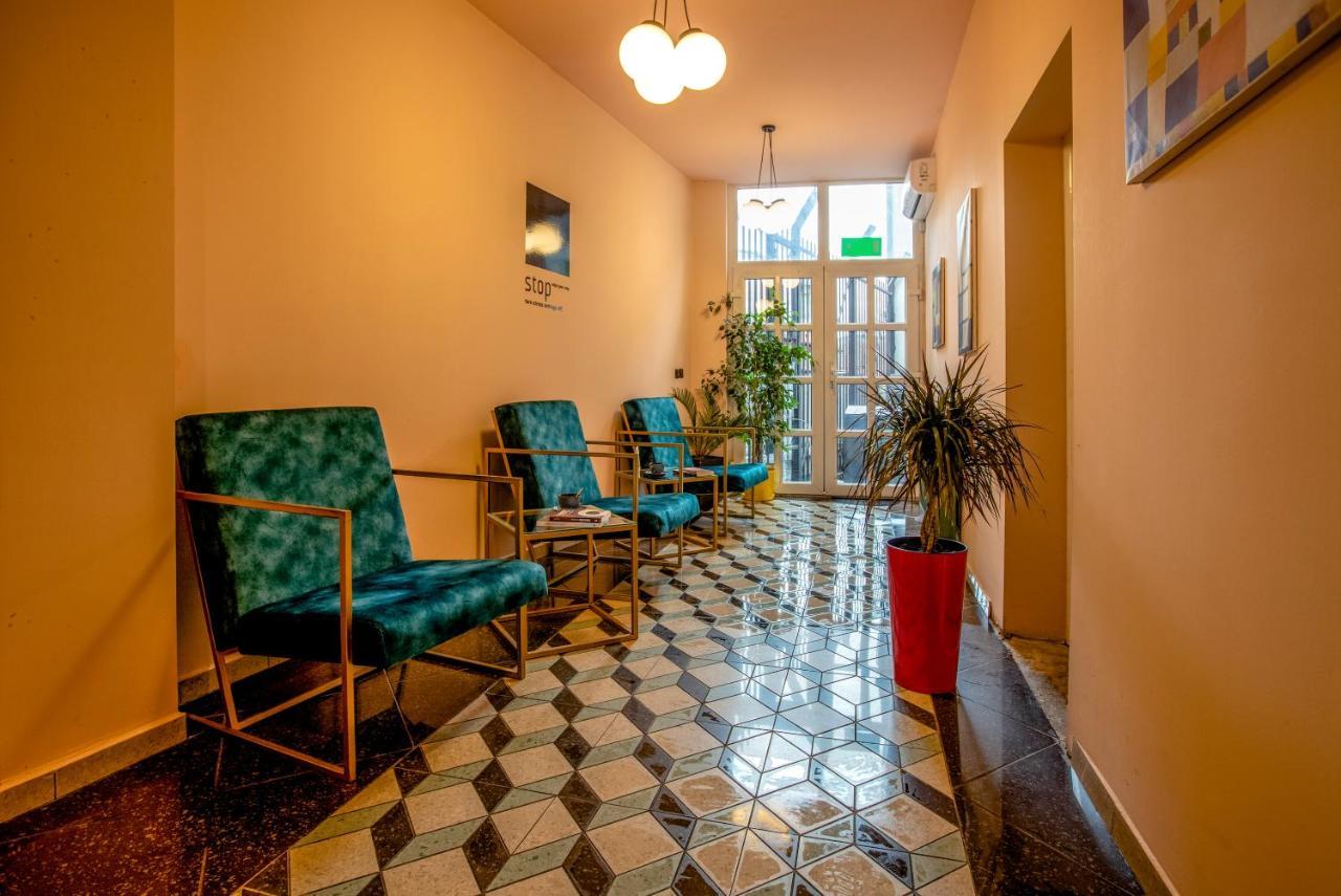 Hotel 4 Llulla Πρίστινα Εξωτερικό φωτογραφία
