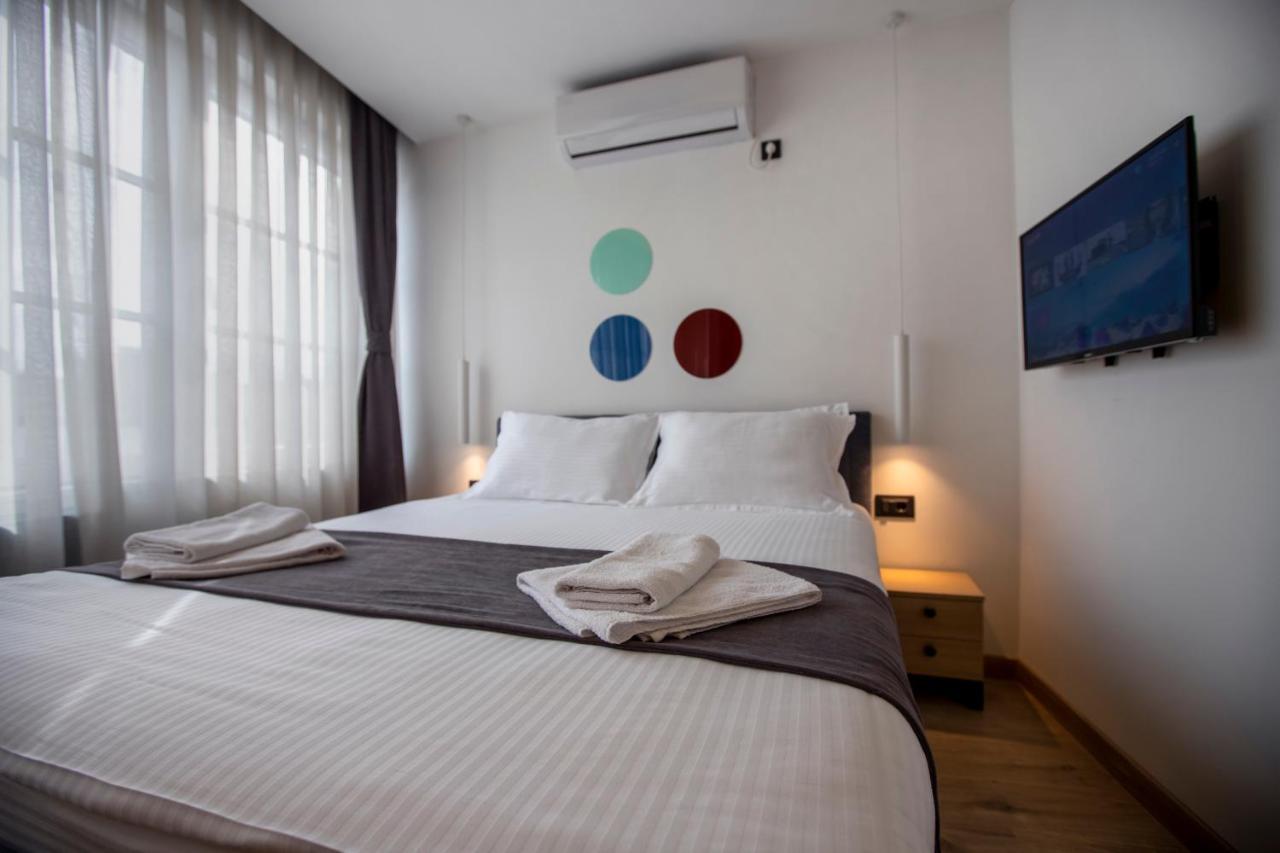 Hotel 4 Llulla Πρίστινα Εξωτερικό φωτογραφία