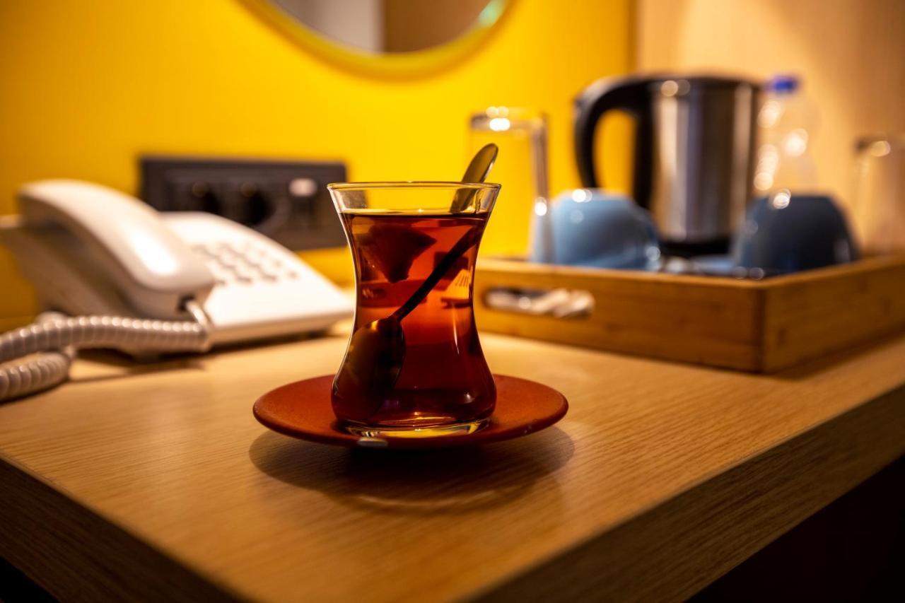 Hotel 4 Llulla Πρίστινα Εξωτερικό φωτογραφία